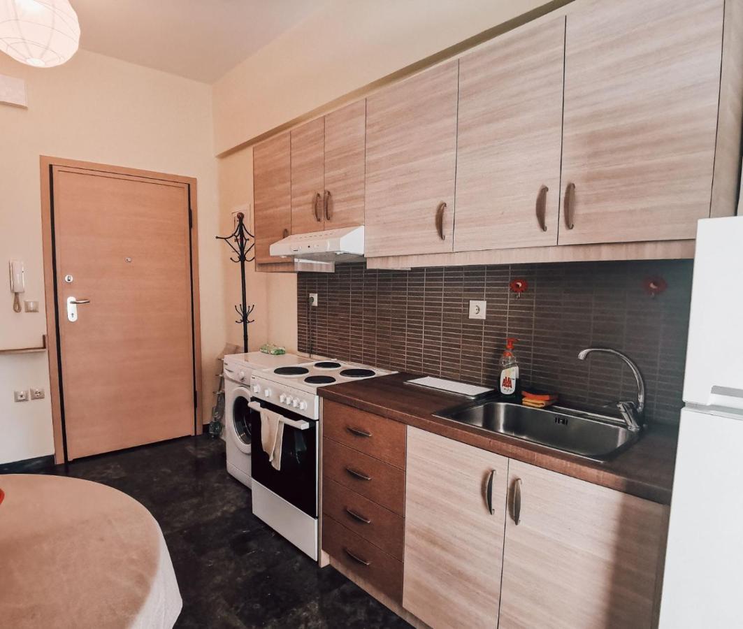 Efrosini Downtown Apartment Chalkís Kültér fotó