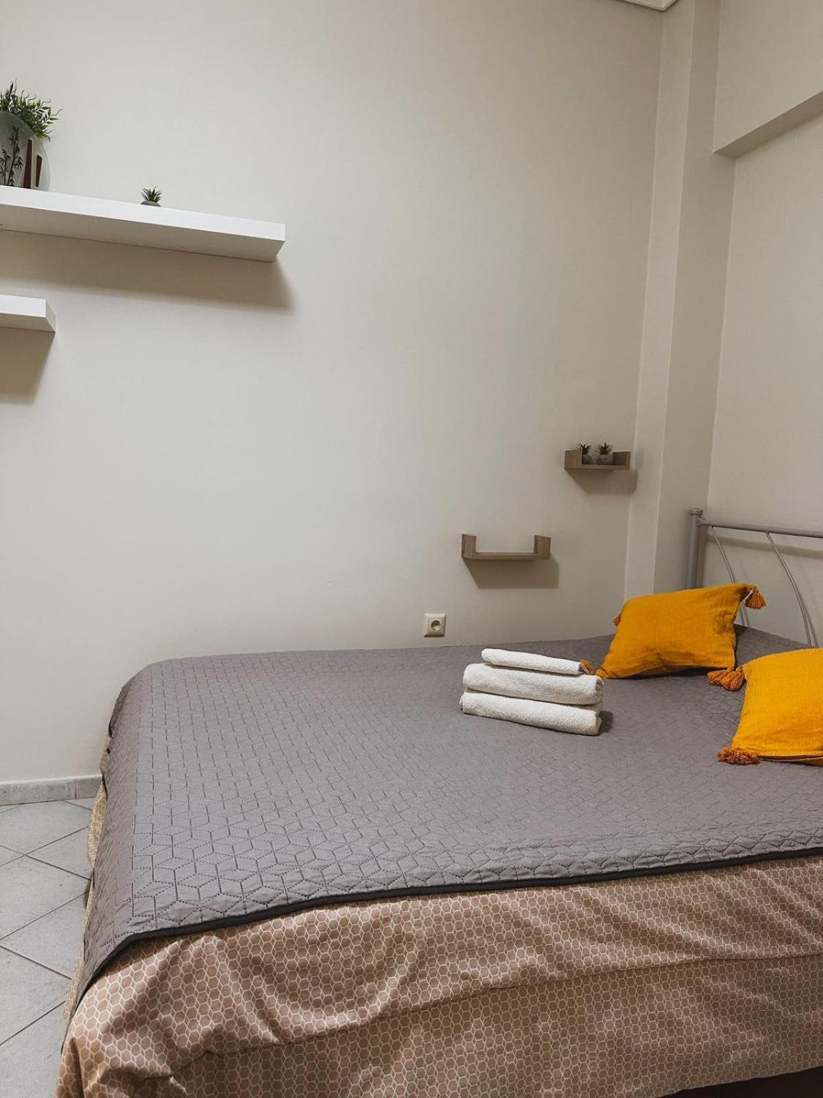 Efrosini Downtown Apartment Chalkís Szoba fotó